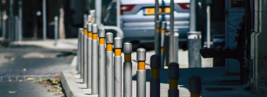 Safe and Convenient Retractable Barrier Column Systems for Properties in Parkland, FL